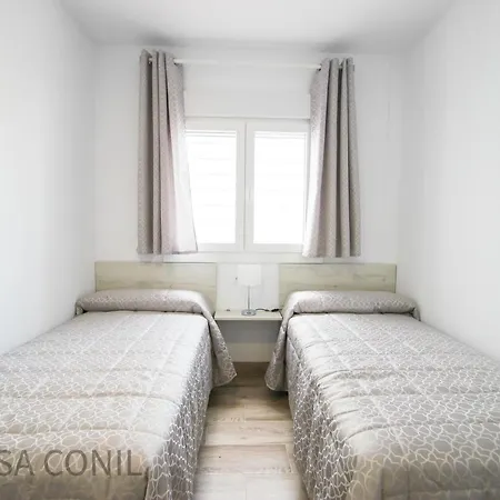 Casa Saturn * كونيل ذي لا فرونتيرا
